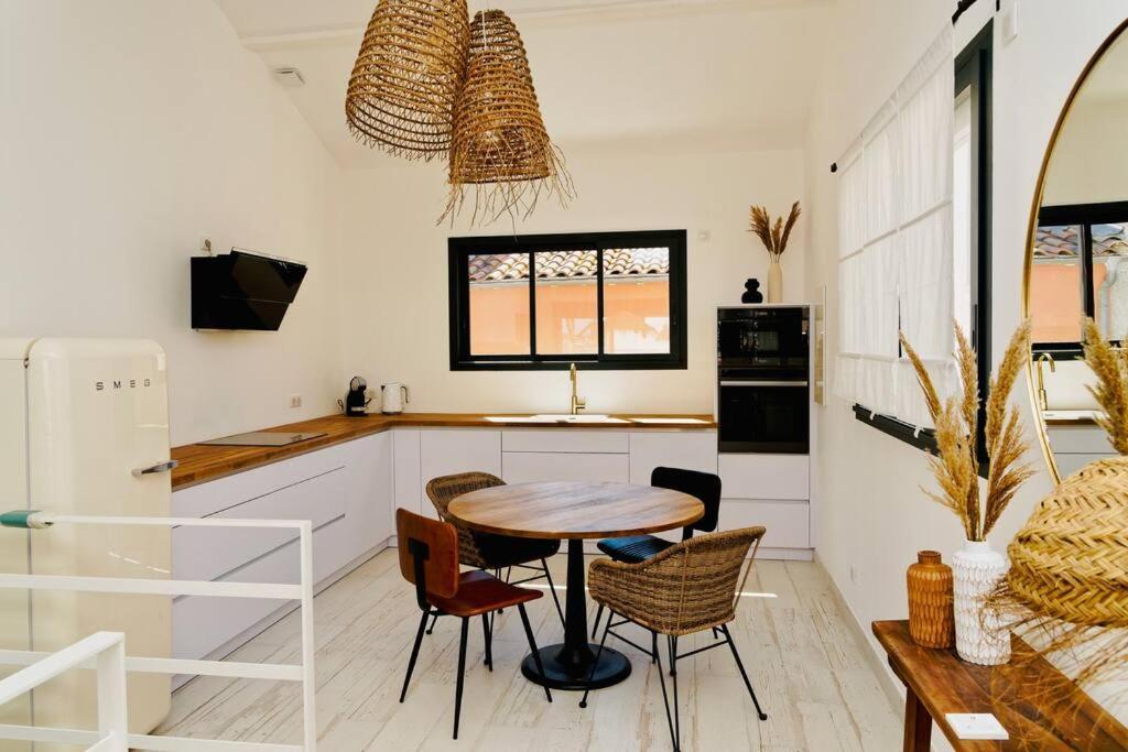 Maison Boheme Au Bord De L'Eau Sète Eksteriør billede